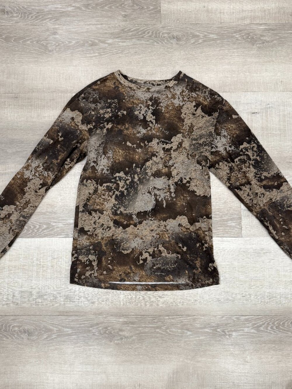Camo Print Long Sleeve Tee